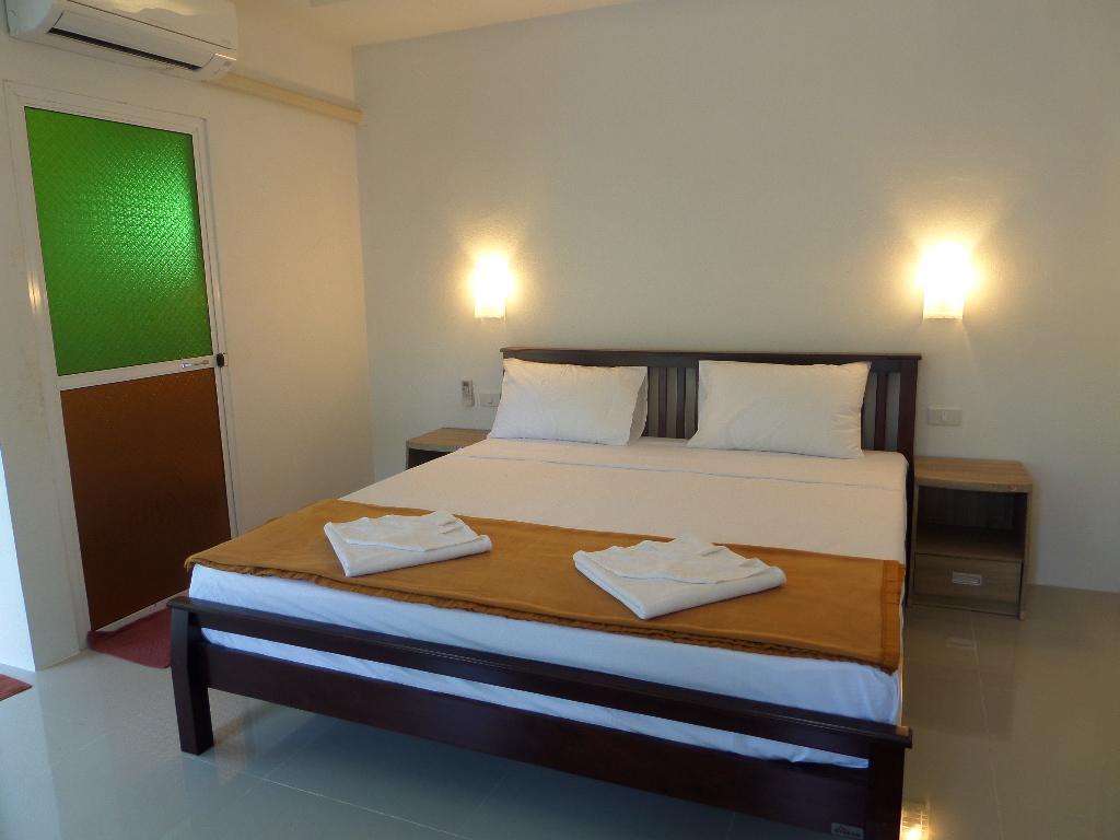 Lanta Triple Novel Hotel Koh Lanta Exterior photo