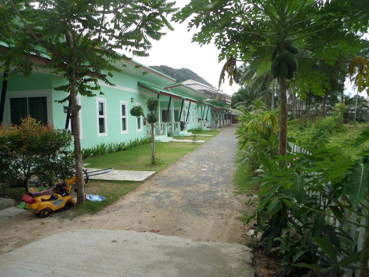 Lanta Triple Novel Hotel Koh Lanta Exterior photo